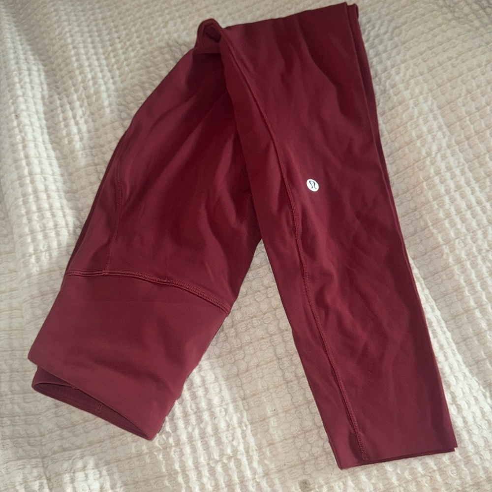 lululemon size 4 burgundy leggings